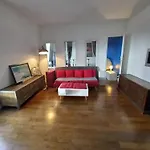 Batignolles Pour 2 Pers * Parigi