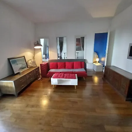 Batignolles Pour 2 Pers * Paříž